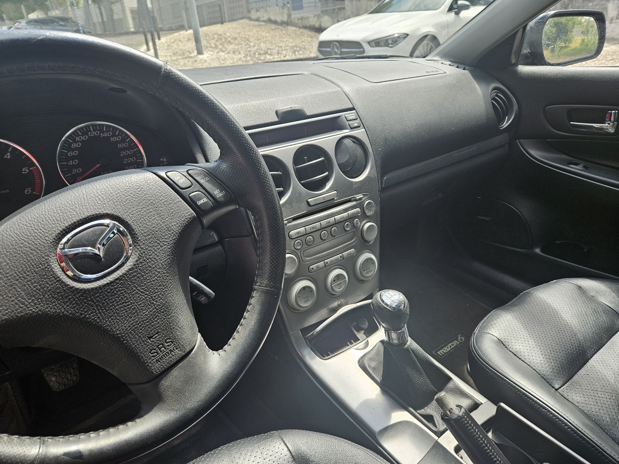 Mazda 6 sw 2.0, 222.000km, ano 2005
