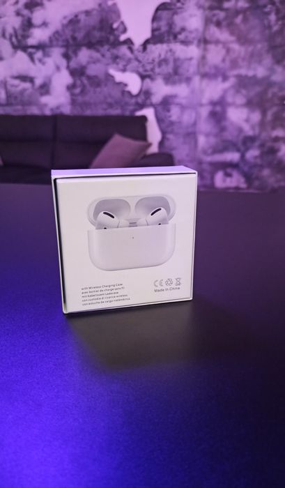 Наушники AirPods pro