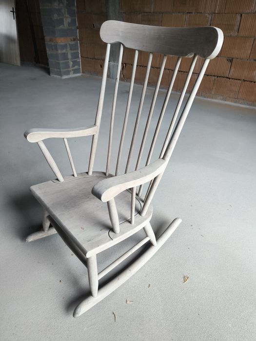 Krzesło, fotel bujany PRL