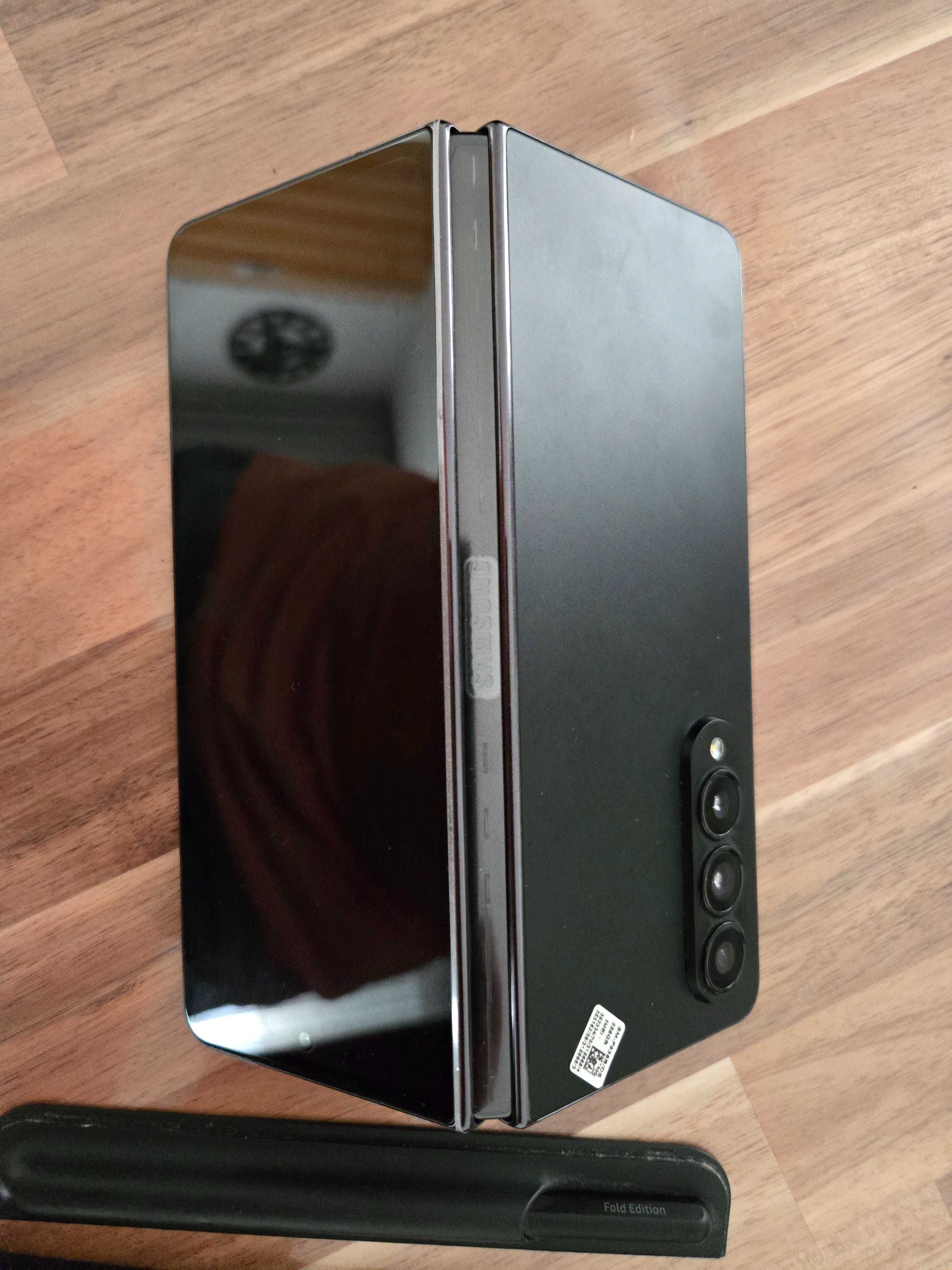 Samsung Fold4 - 256Gb Black Com fatura e garantia até 2026