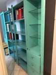 Oddam duży regal (meblościankę), dwa regały z półkami, kanapę, fotel