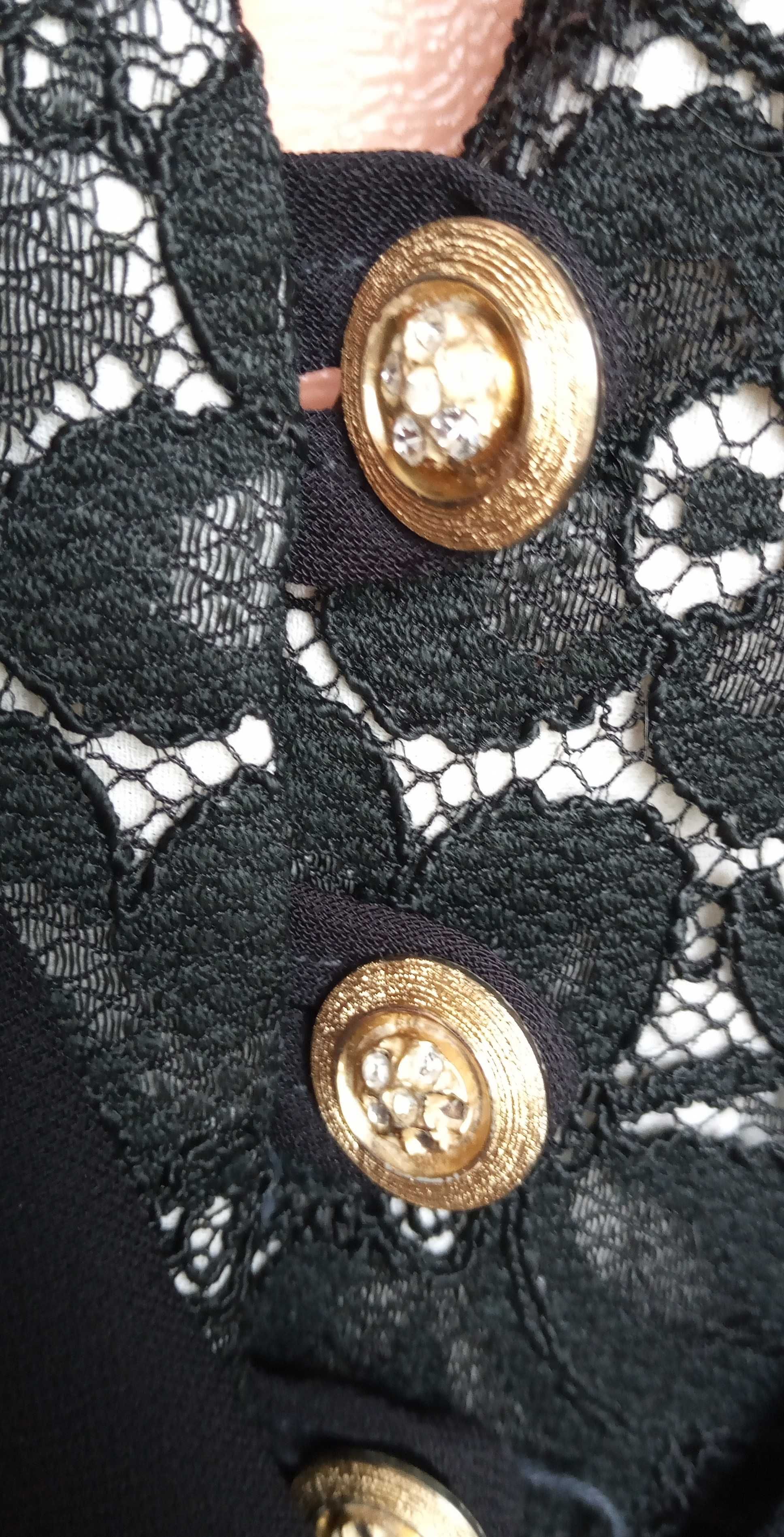 Костюм Италия двоечка жакет-накидка и блуза с черно-белым кружевом