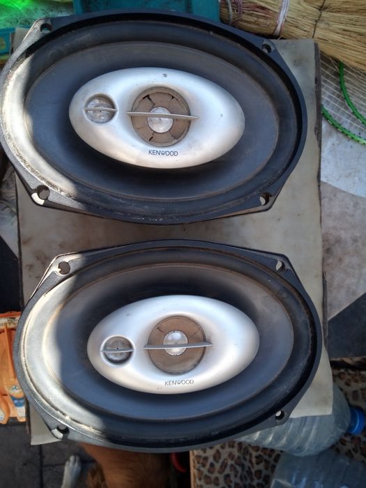 Колонки рабочий хороші