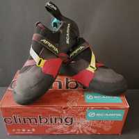 Buty wspinaczkowe Scarpa Arpia - black/red 44,5 uk-10