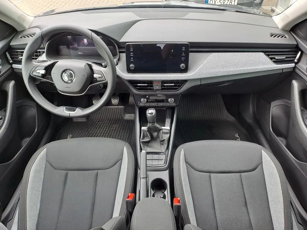 Skoda Scala 1.0 TSI 115KM SELECTION, opony wielosezonowe, dostępna od ręki