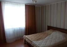 Квартира подобово просп. Олександра Поля. 16 лікарня