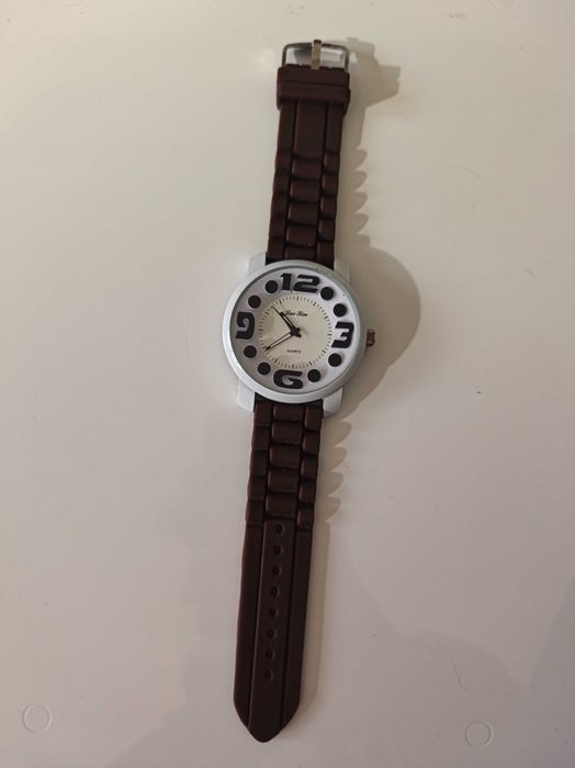 Relógio de Pulso Lai Din de Quartzo (Branco e Preto)