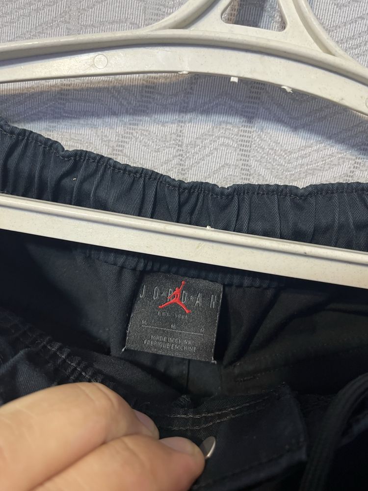 Nike Air Jordan Essentials Chicago оригінальні чоловічі карго штани