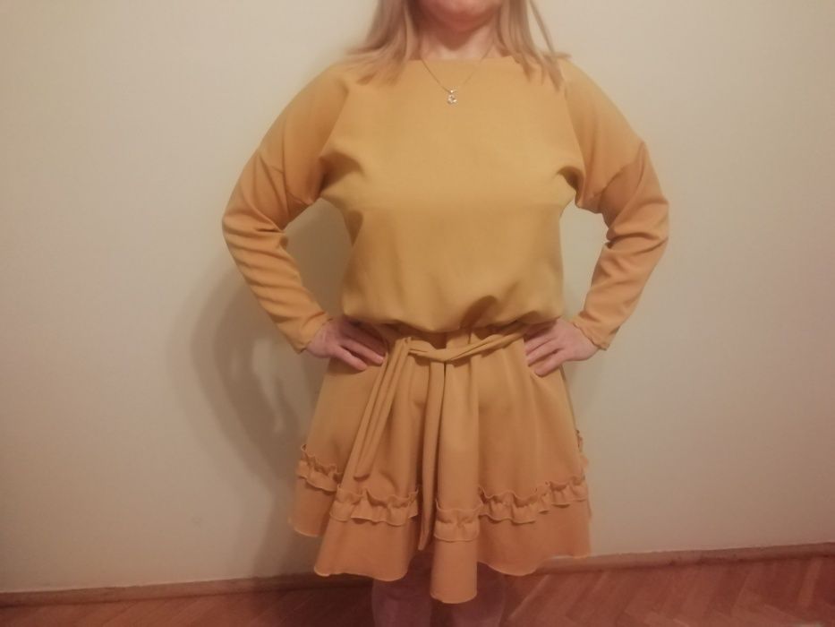 Sukienka miodowa
