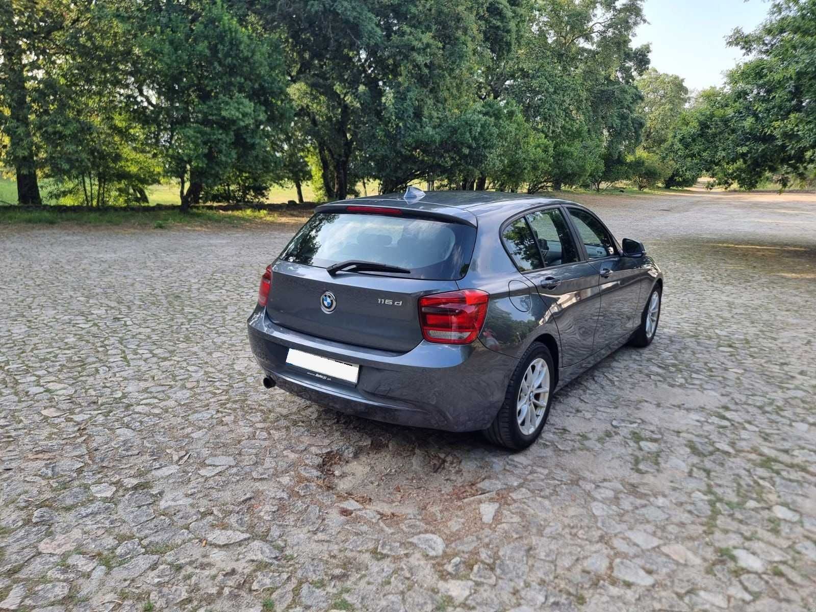 BMW F20 116D Efficient Dynamics 1.6 Diesel - 2014 - Muito Bom Estado