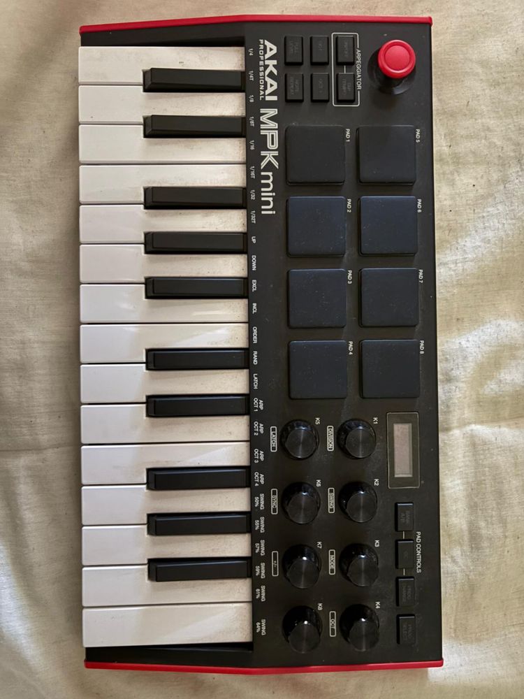 Teclado akai mpk mini mk3