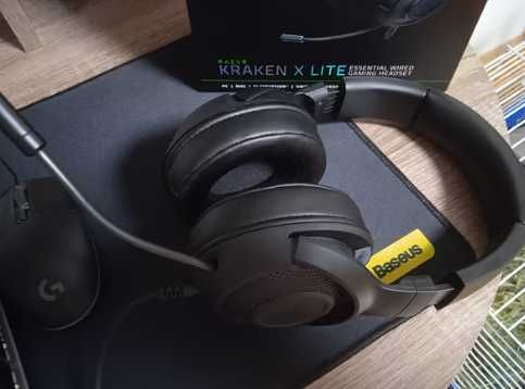 Наушники Razer Kraken X Lite игровые в идеальном состояние.