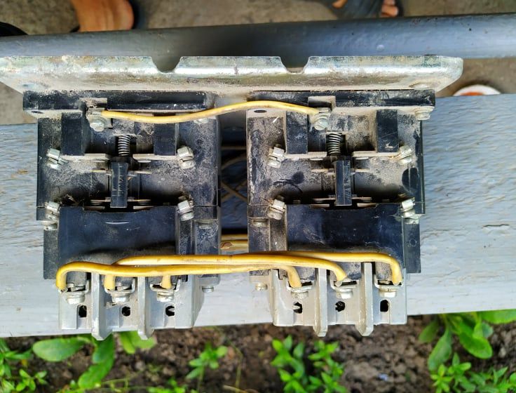 магнитний пускатель пмло 1-32 и ПМЕ 211,