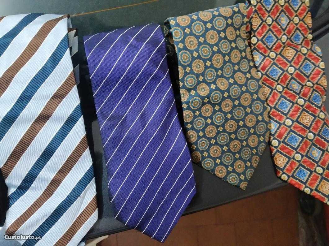 50 Gravatas vintage, preço para desocupar
