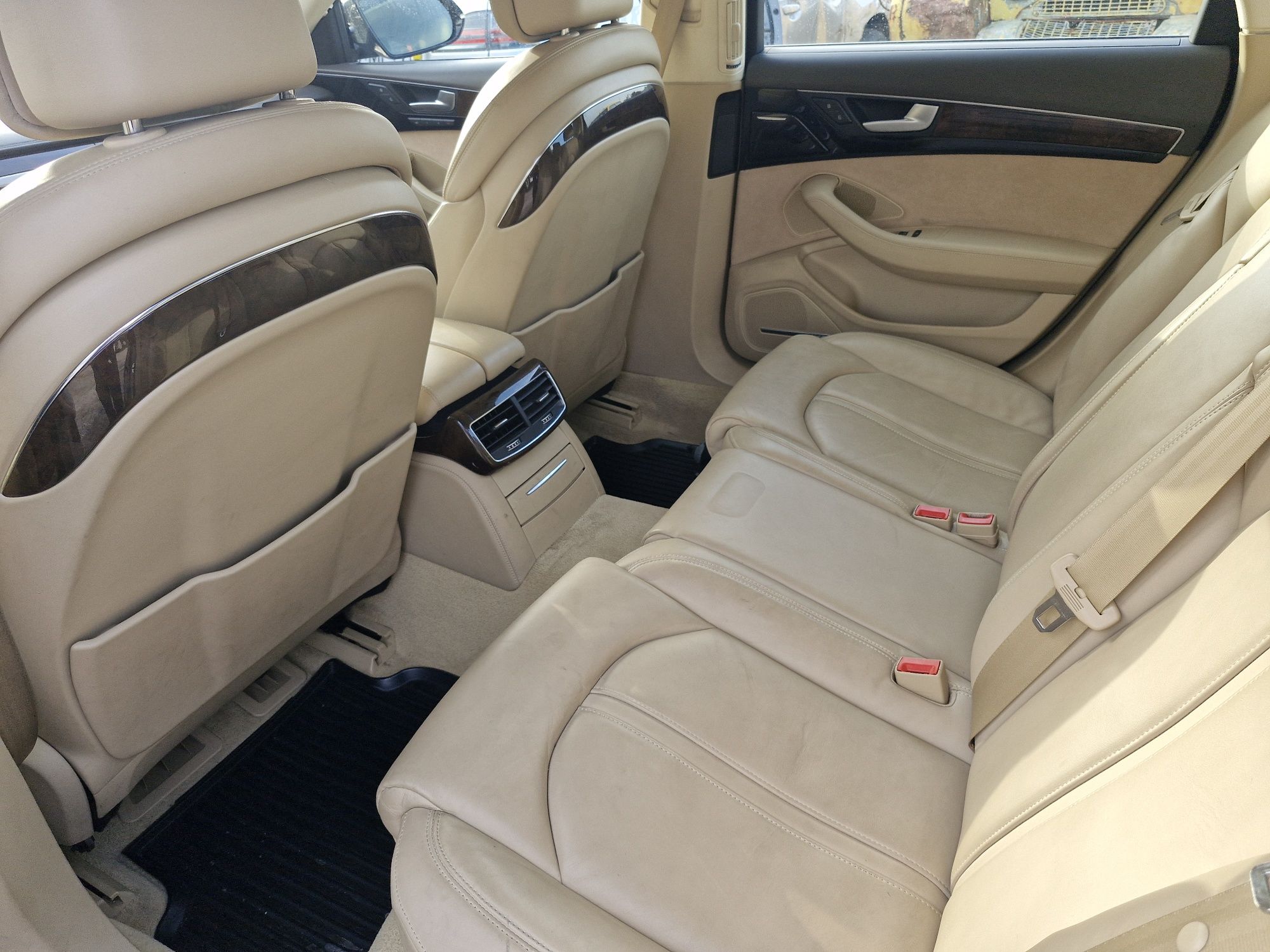 Audi A8 V6 3.0  Tdi