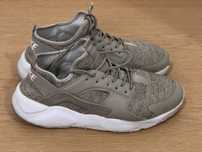 Nike Air Huarache