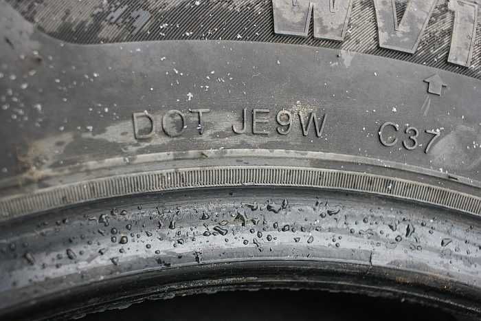 Opony 205/65 R16 C  ZEETEX WV1000  M+S