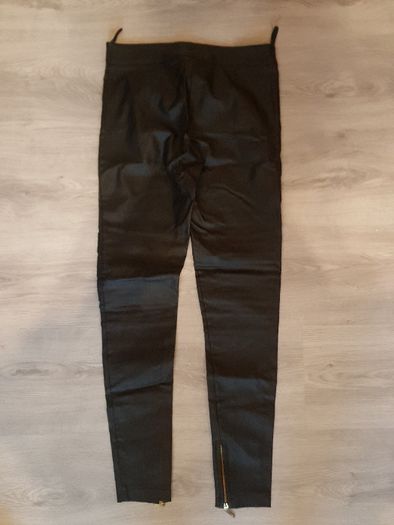 spodnie czarne skóropodobne