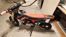 Motor Cross LMX 90