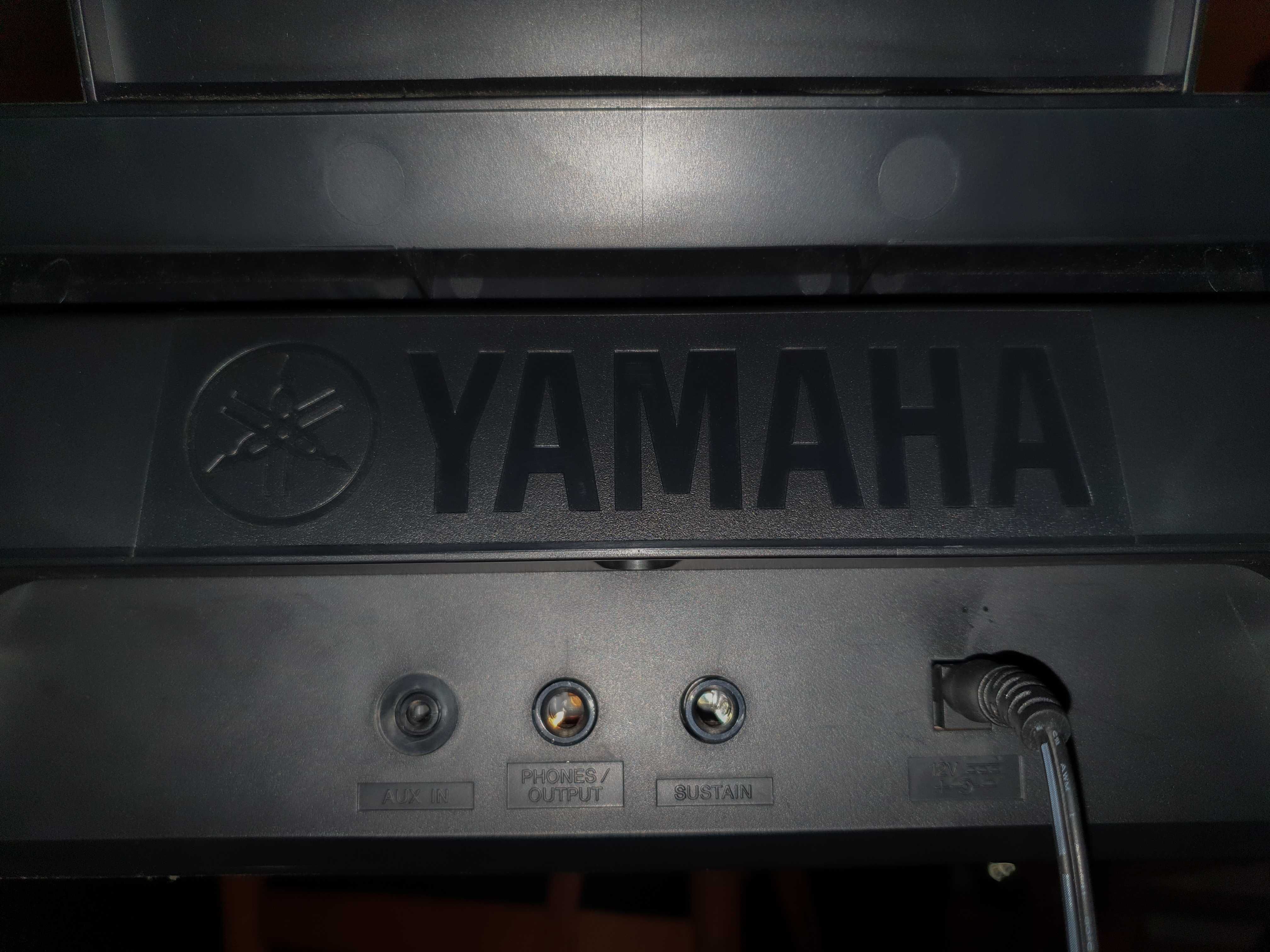 Yamaha PSR-E273 – keyboard dla początkujących i średnio zaawansowanych