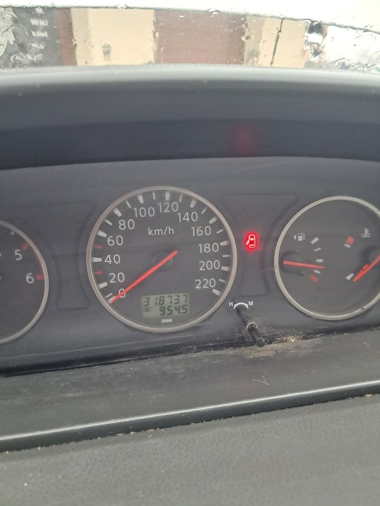 Комплект бампер капот крило фара дверка Nissan X Trail Т30 2001-07