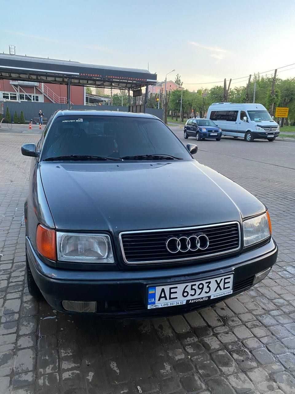 Продам легендарную  Audi 100