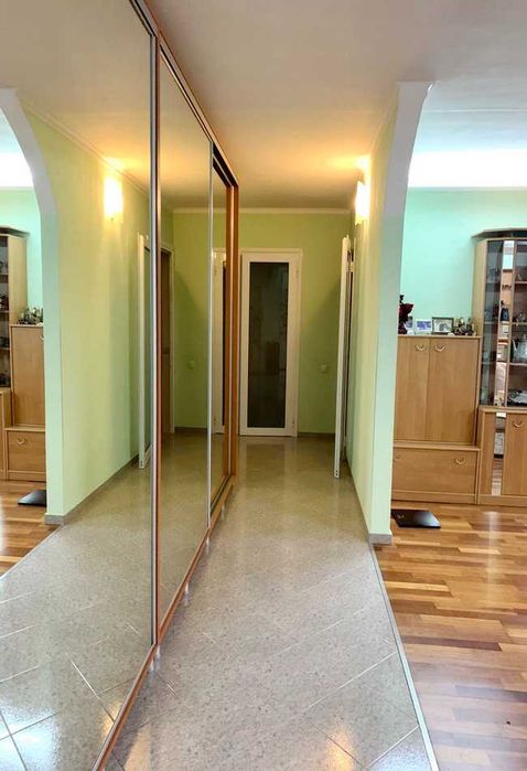 seg-01 Продам 3-х комн. кв. на Михайловской с ремонтом!