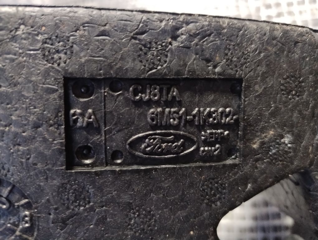 Ford c-max lift zestaw koła zapasowego lewarek klucz ucho cmax c max