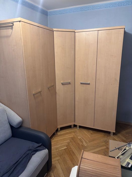 Rezerwacja Szafa duza rogowa