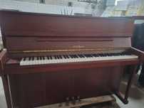 Pianino Schimmel