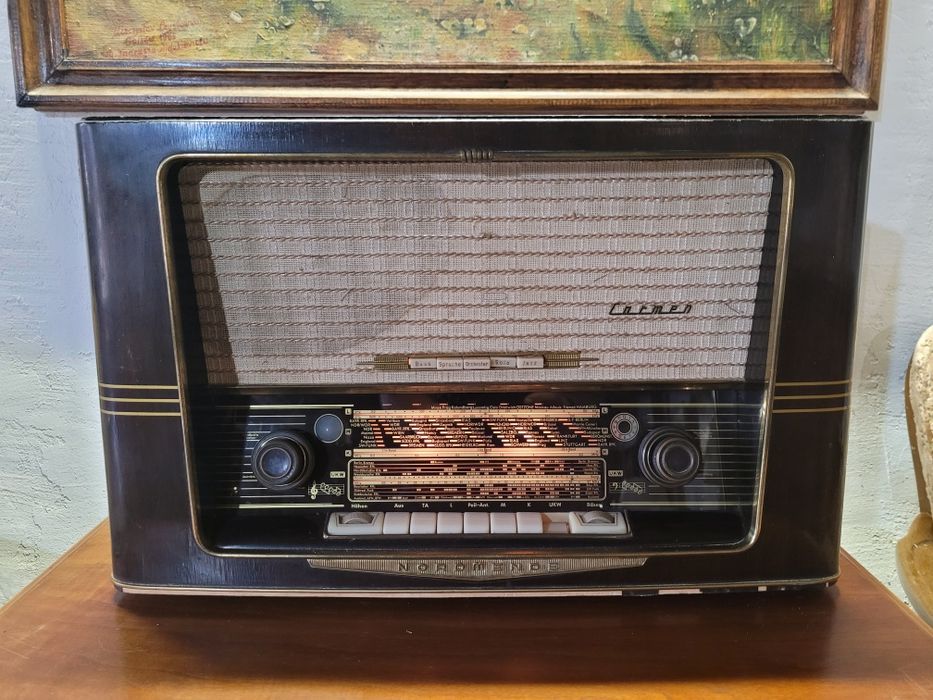 Radio lampowe marki Nord Mende Carmen 57 antyk
