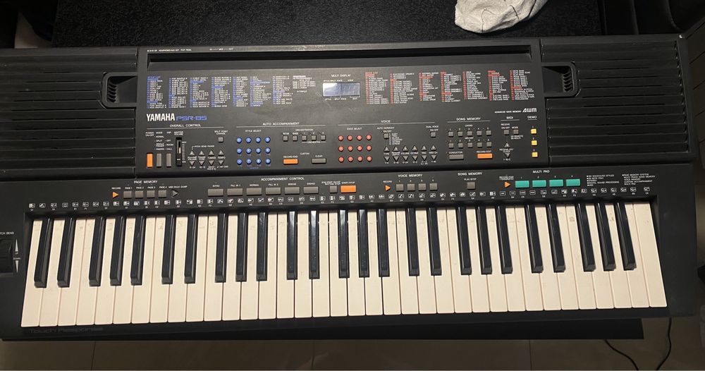 Keyboard Yamaha par-85