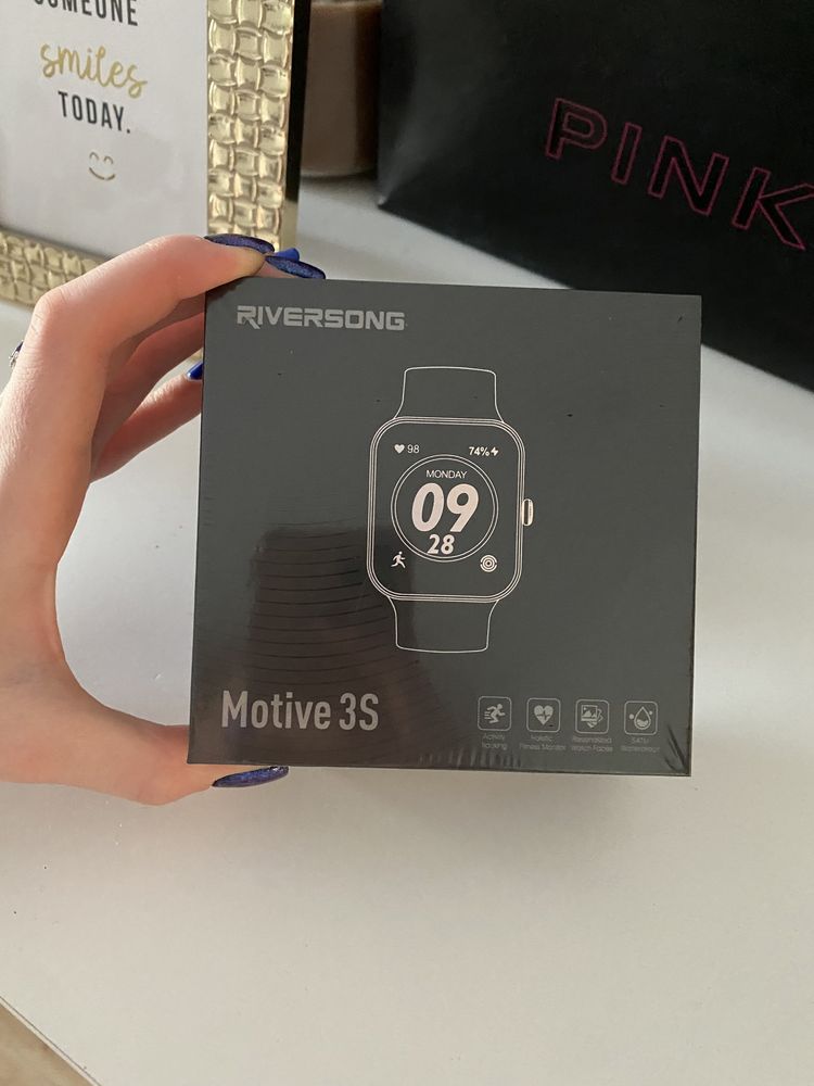 Smartwatch riversong zegarek elektroniczny nowy