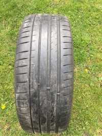 Michelin, Opona 225/45 ZR 19