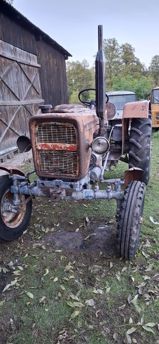 Ciagnik URSUS C 330 czesci przod skrzynia most zwolnice podnosnik kola