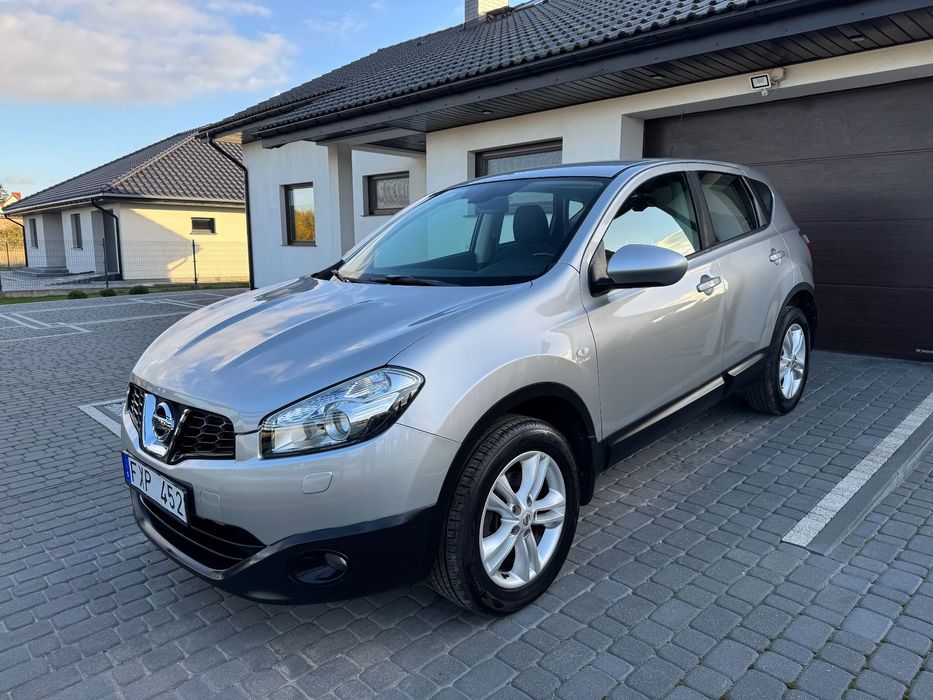 Nissan Qashqai Nissan Qashqai 2010 r. 2.0 141 km Manual