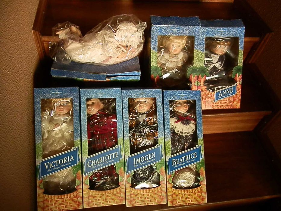 Lindas Bonecas    The Promenade Collection 15 € cada