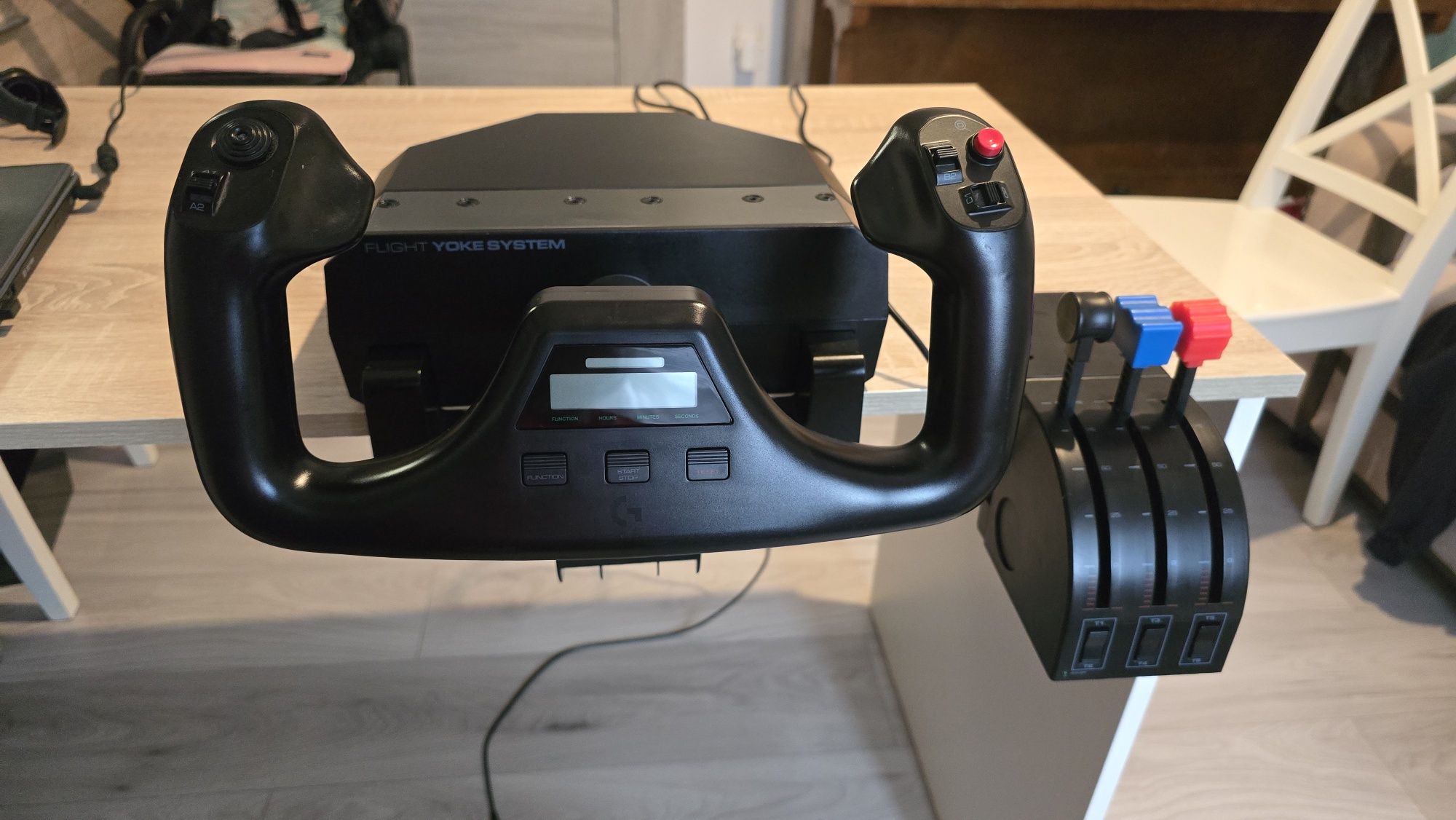 Kontroler LOGITECH G Saitek PRO Flight Yoke System (PC)