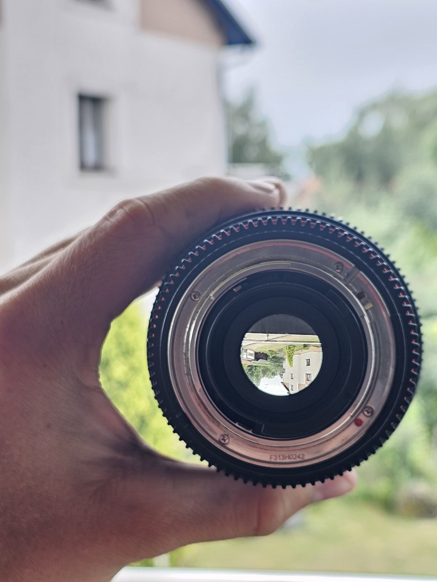 Obiektyw Samyang 16mm T2.2
