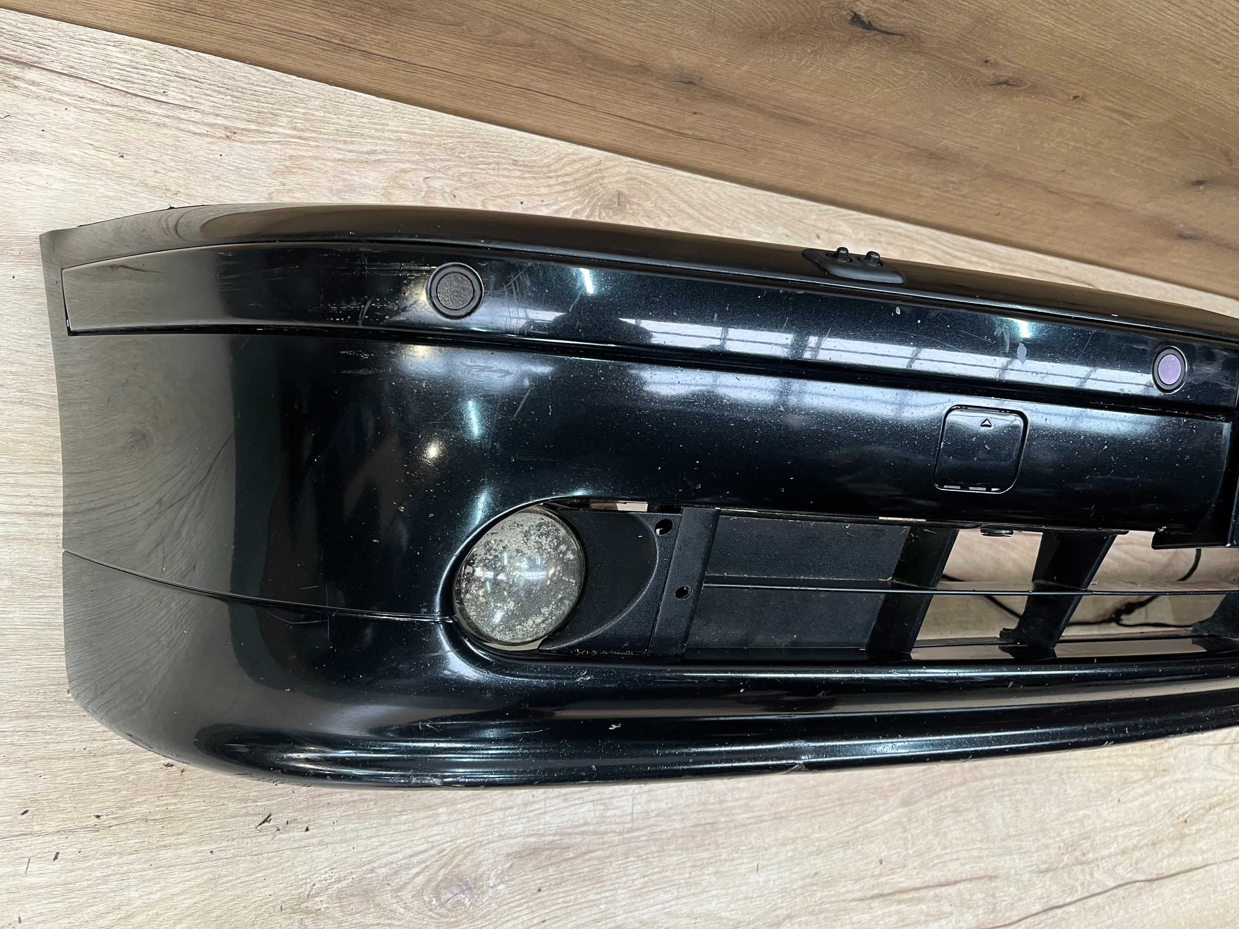 Zderzak przedni Bmw E39 Lift 4x pdc kolor black saphire metalic