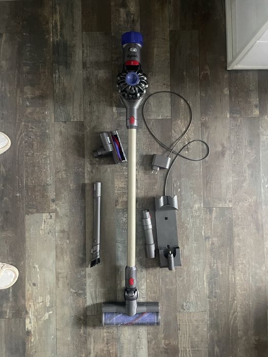 DYSON V8 słaby akumulator