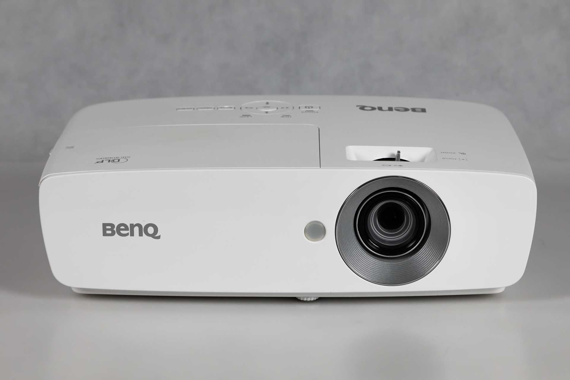 BenQ W1090 - projektor