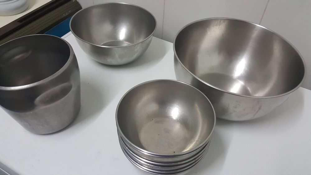 8 Terrina inox e 1 frappé