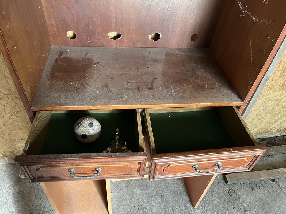 Szafka rtv z szufladami