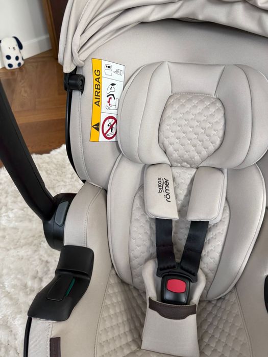 Britax Römer Baby-Safe Pro LUX + Vario Base 5Z