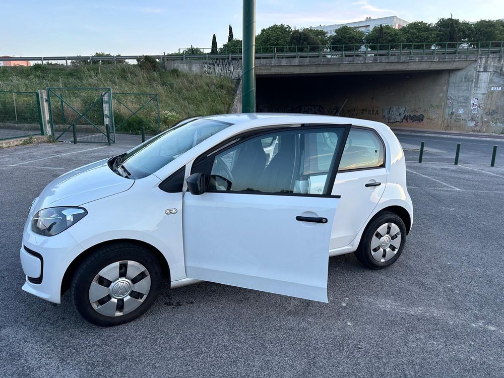 VW UP! 5 portas - 15