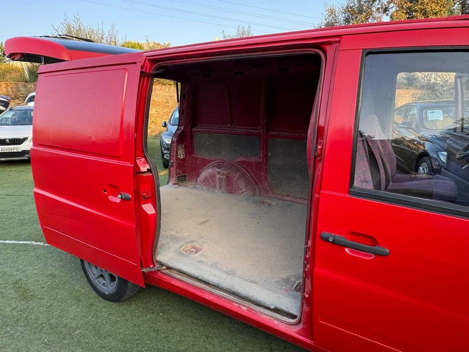 Mercedes-Benz Vito 110 D - 2.3 Diesel (98 cv)