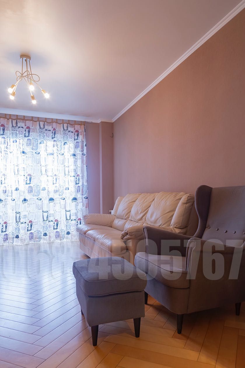 Продаж 4к квартири. Виноградар, вул. В.Порика 17. Власник.