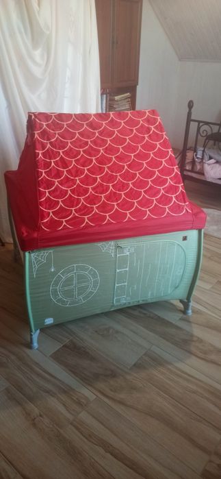 Манеж дитячий із дахом Carrello Treviso ідеальний стан