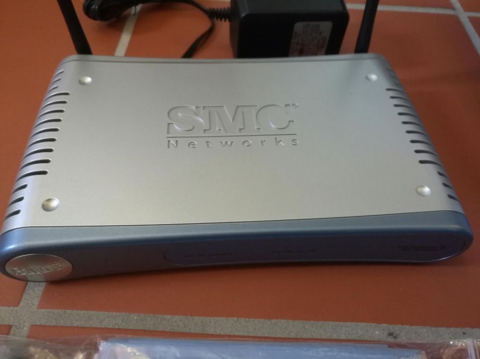 SMS 7904WBRA. Router wireless como novo
